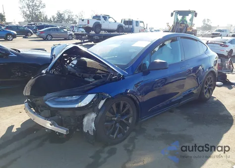 2022 Tesla Model X Plaid Tri Motor All-Wheel Drive из США, поврежденный, VIN 7SAXCBE66NF349867